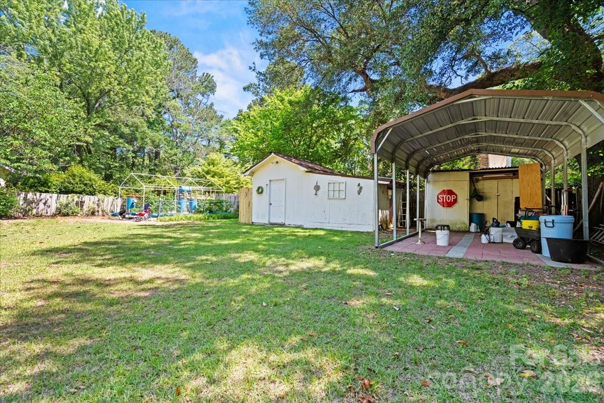 110 Huger Street Property Photo 39