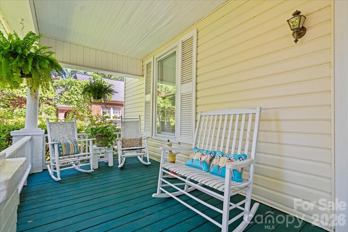 110 Huger Street Property Photo 42