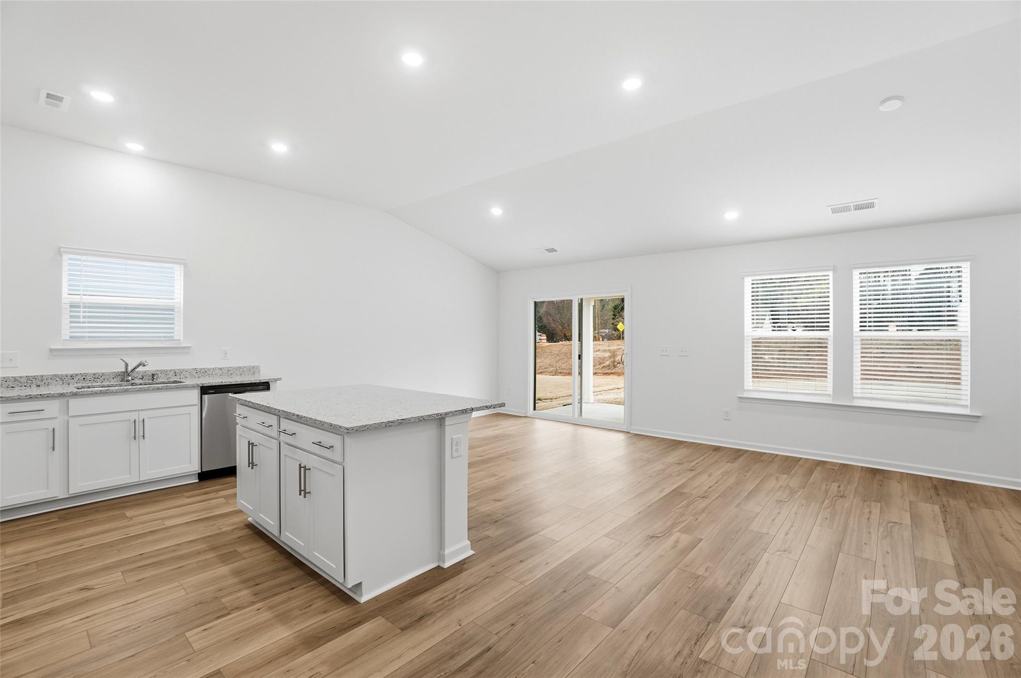 103 Paleo Street 12 Property Photo 10