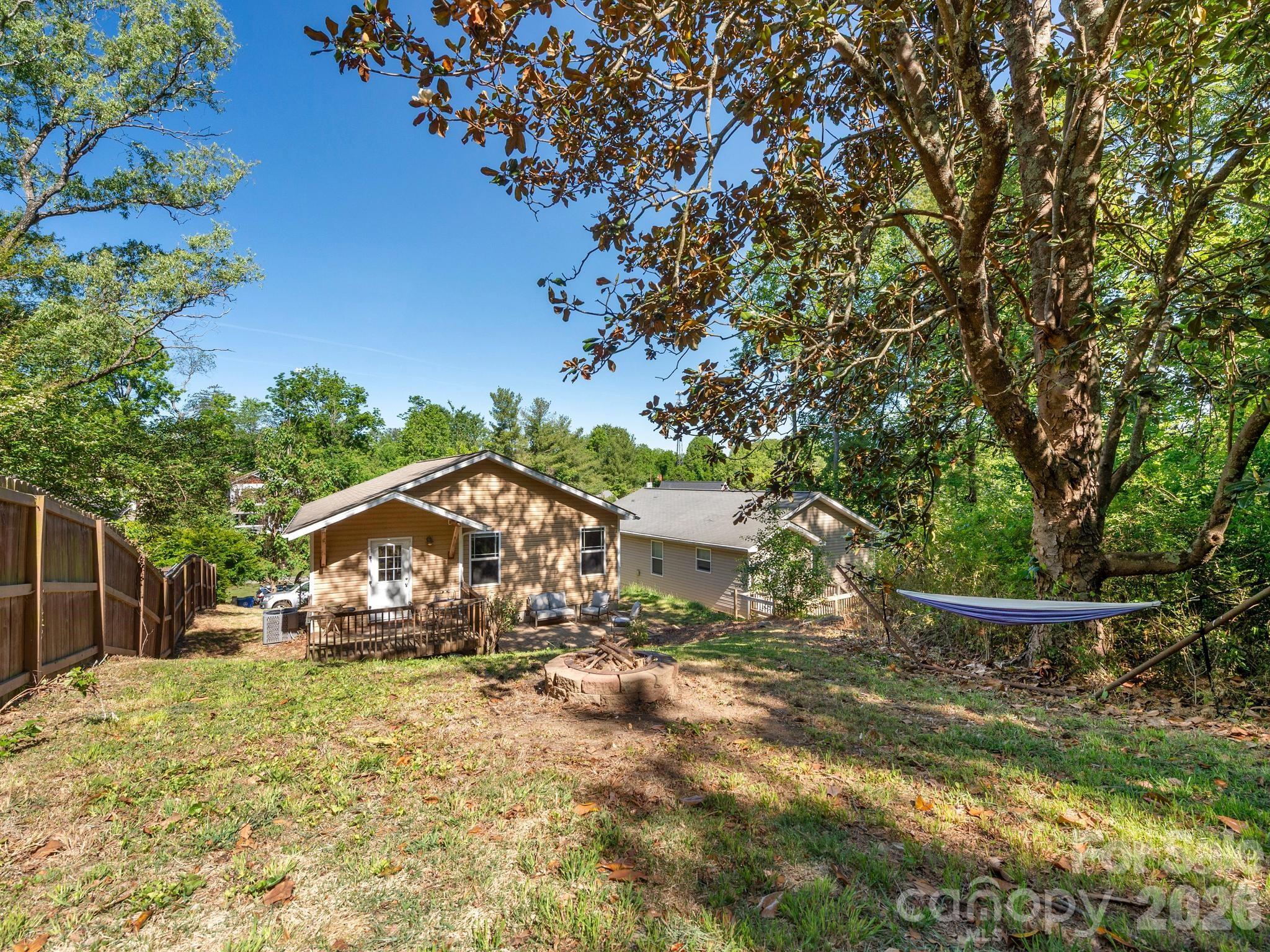 24 Hilldale Road Property Photo 4