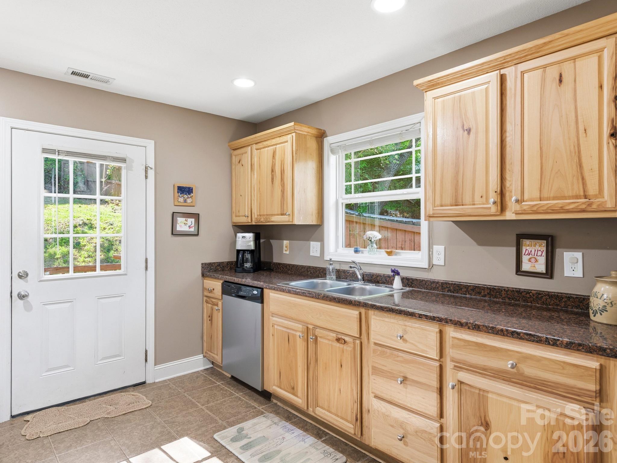 24 Hilldale Road Property Photo 15