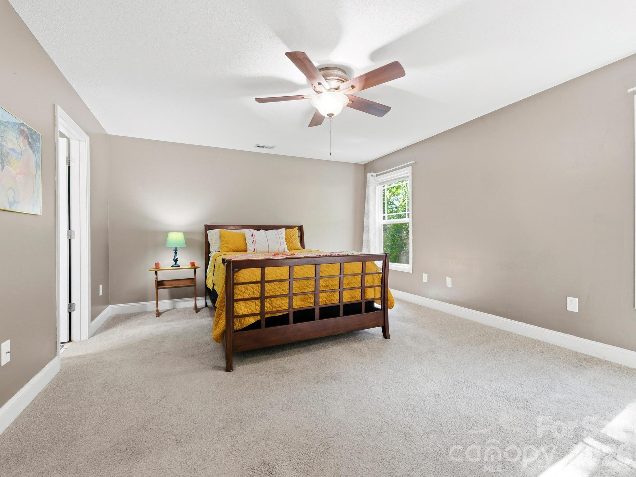 24 Hilldale Road Property Photo 20