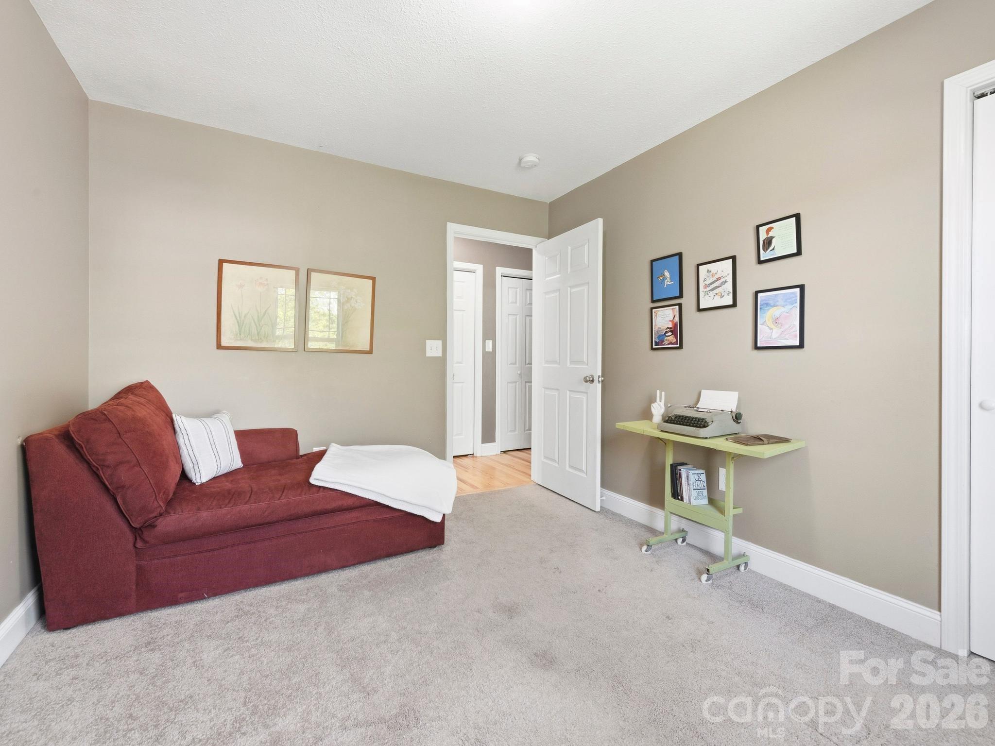 24 Hilldale Road Property Photo 29