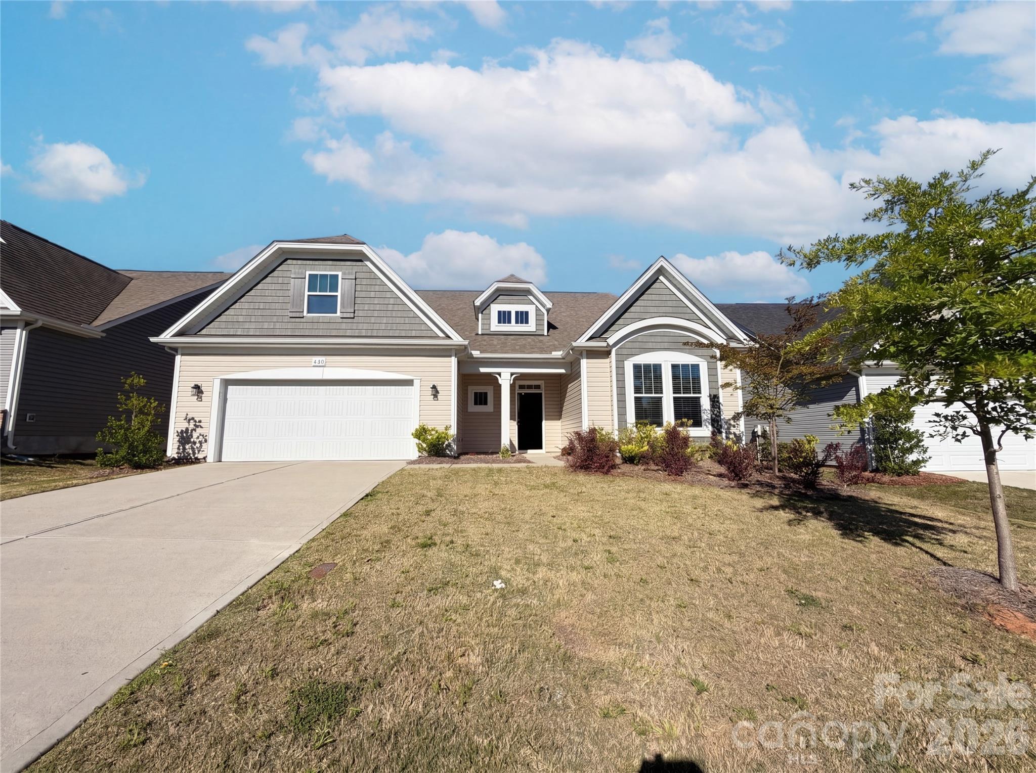 440 Shallowford Drive Property Photo 1