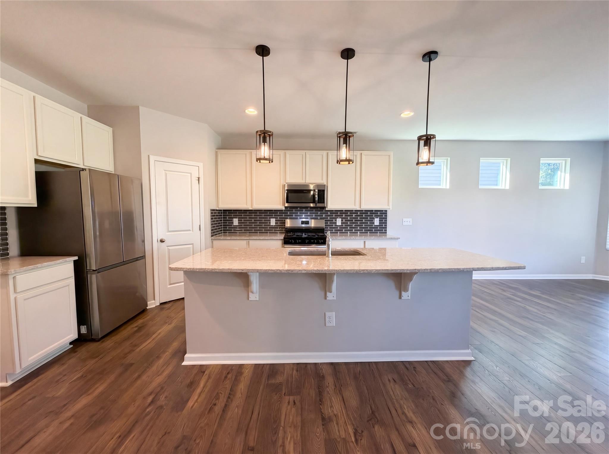 440 Shallowford Drive Property Photo 2