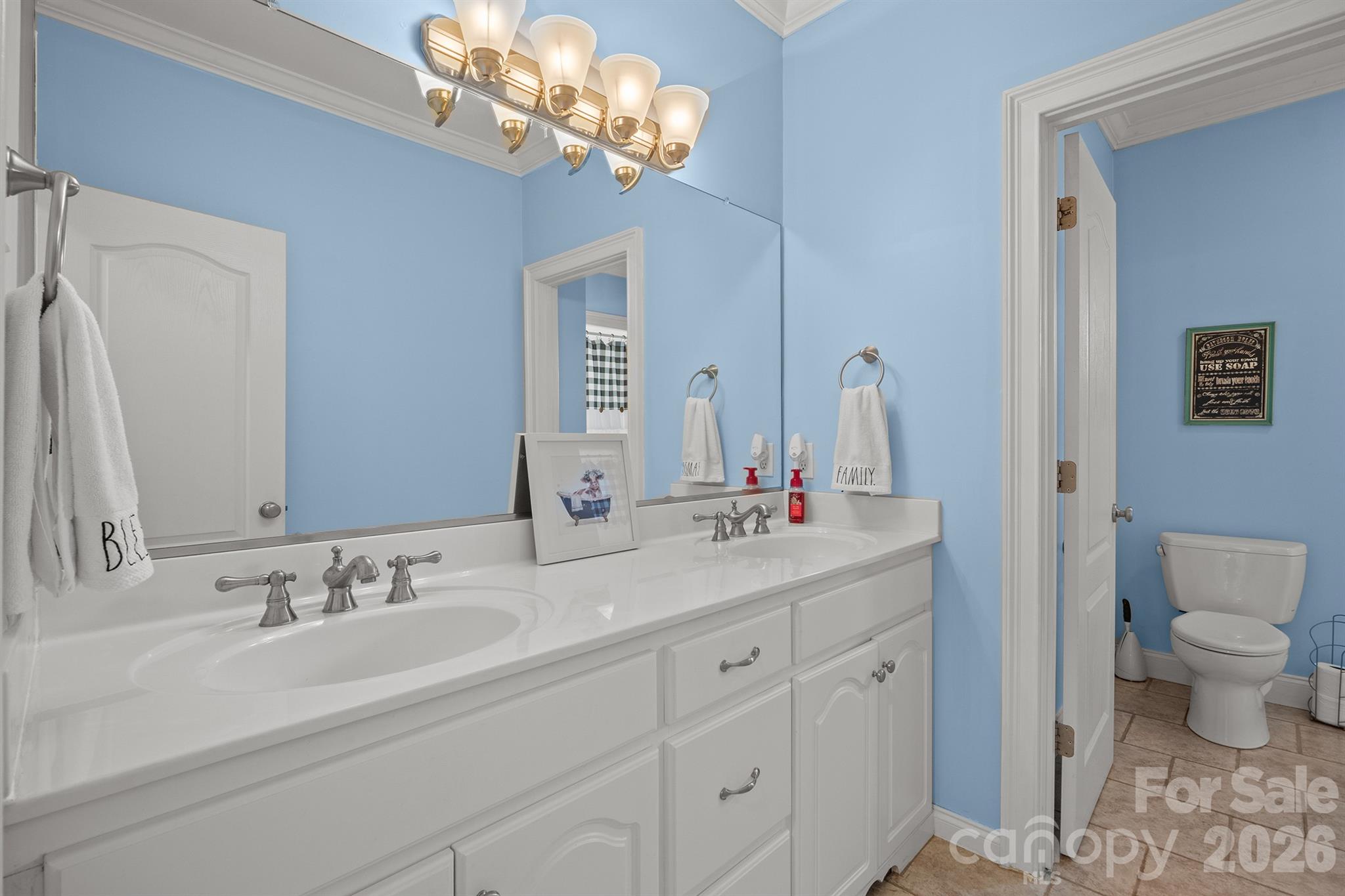 137 Natures Trail Property Photo 31