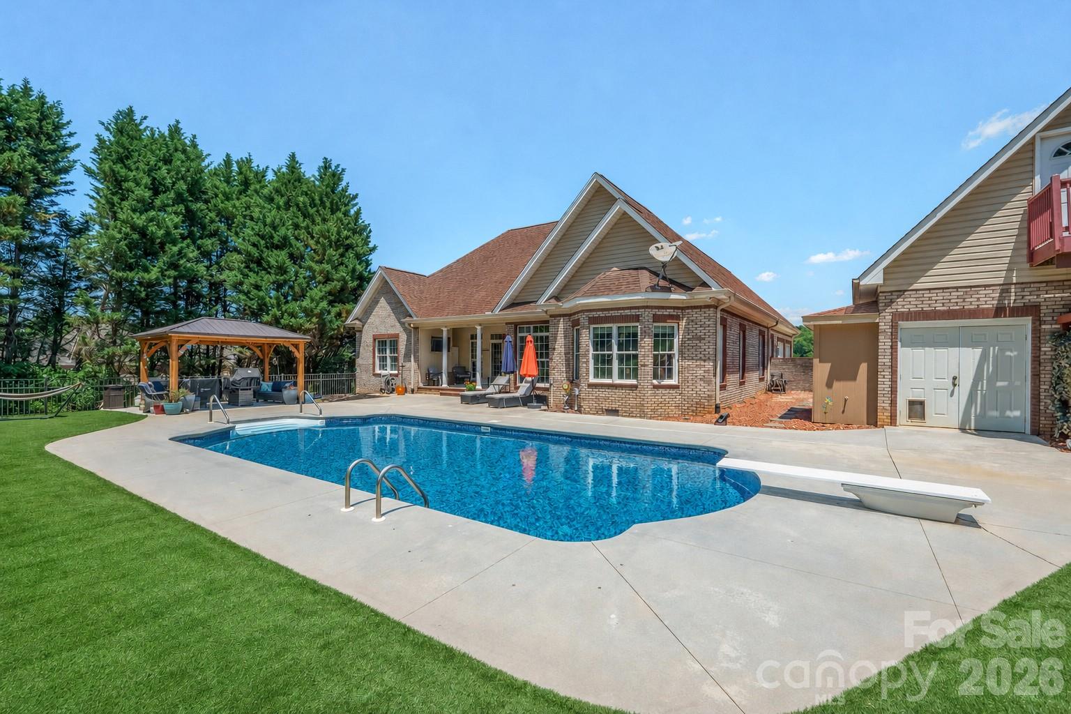 137 Natures Trail Property Photo 41