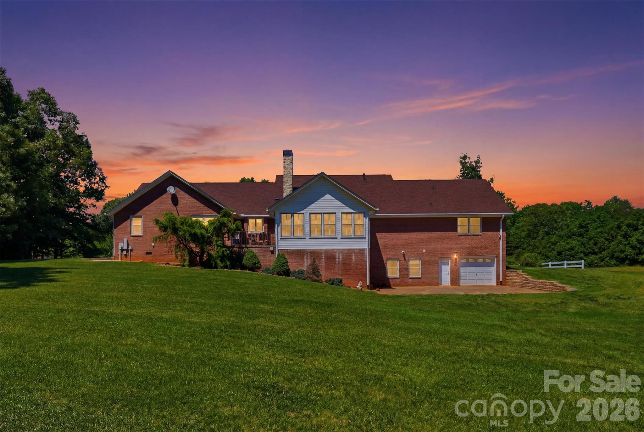 6181 Willowbottom Road Property Photo 10
