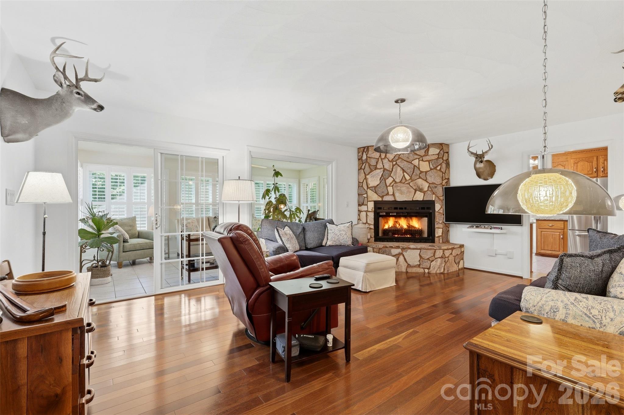 6181 Willowbottom Road Property Photo 14