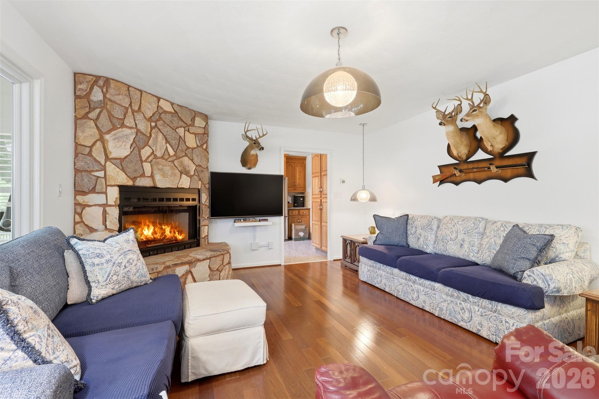 6181 Willowbottom Road Property Photo 16