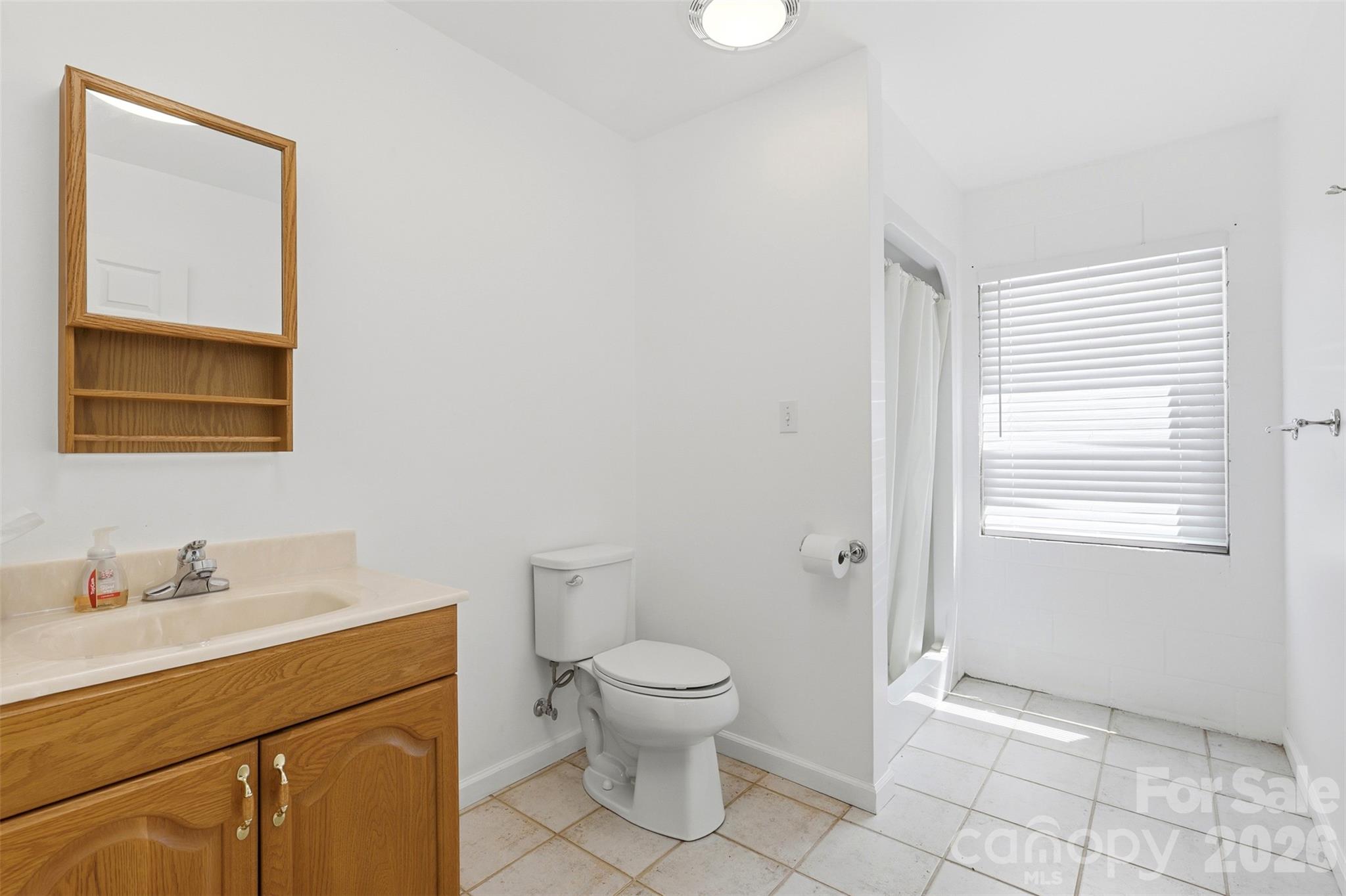 6181 Willowbottom Road Property Photo 39