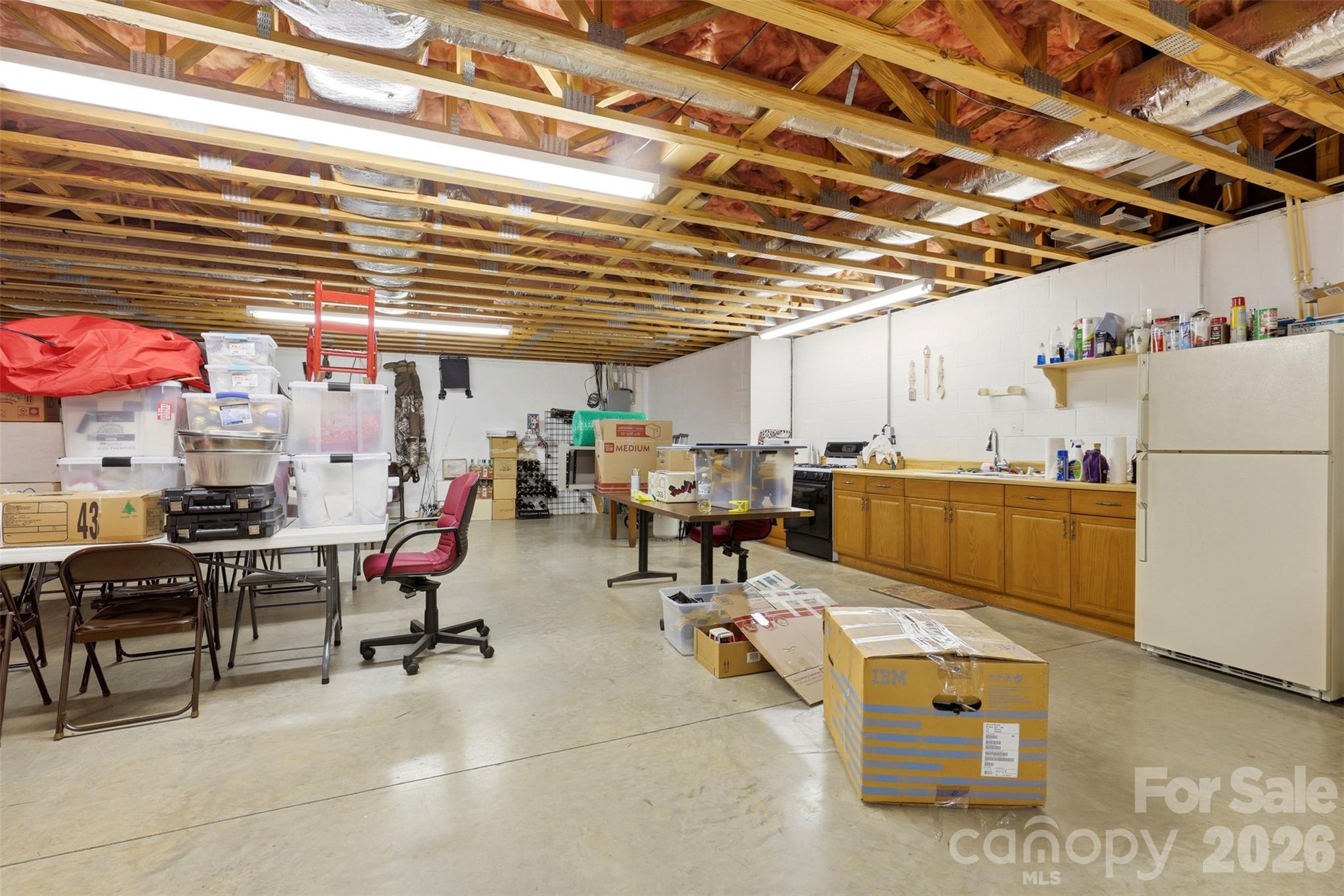 6181 Willowbottom Road Property Photo 40