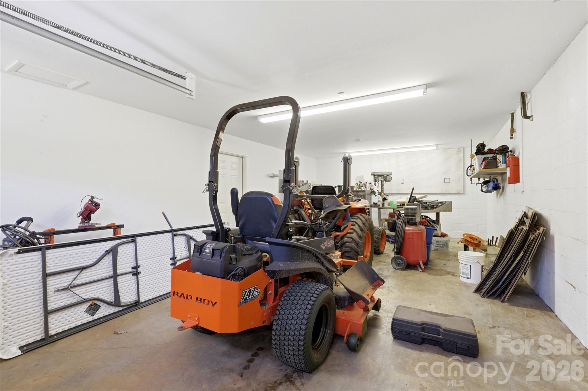 6181 Willowbottom Road Property Photo 42