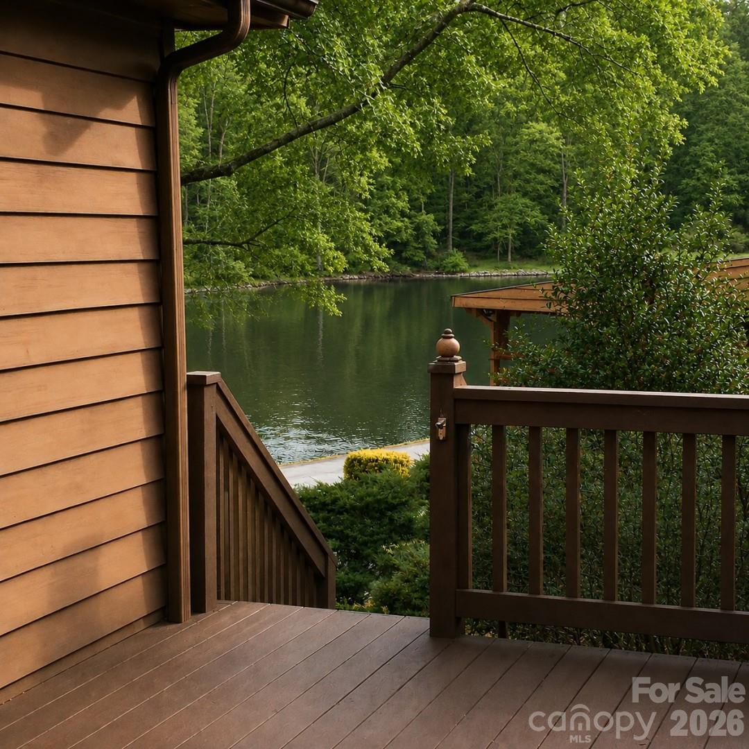 99 Willow Way Property Photo 8