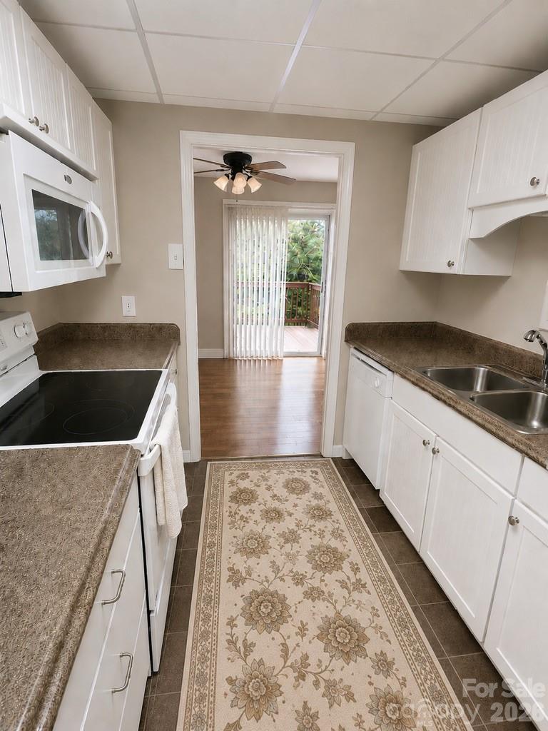 99 Willow Way Property Photo 13