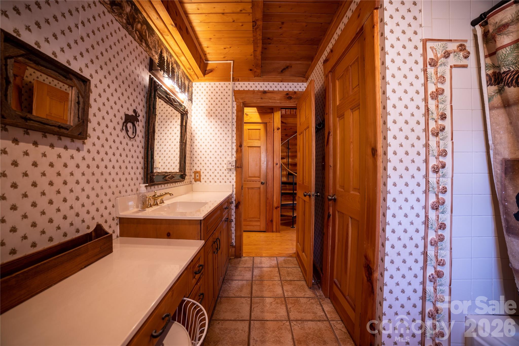 682 Rock House Road Property Photo 14