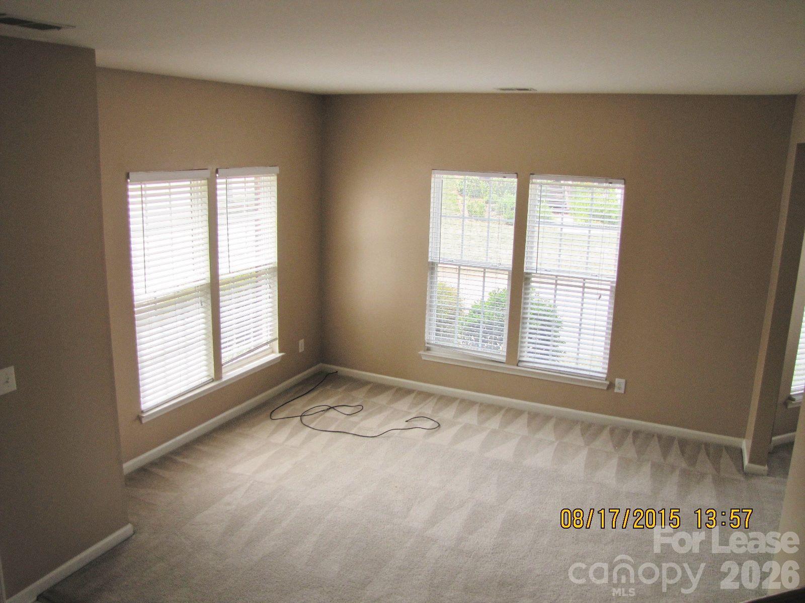 18040 Delmas Drive Property Photo 7