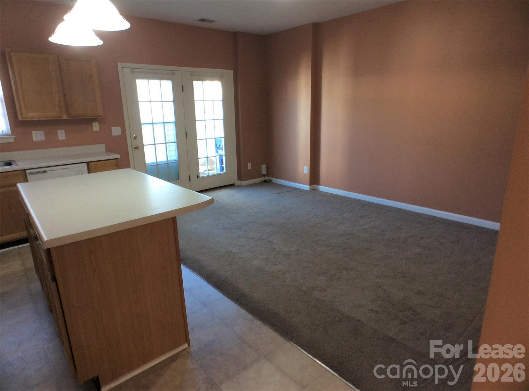 18040 Delmas Drive Property Photo 10