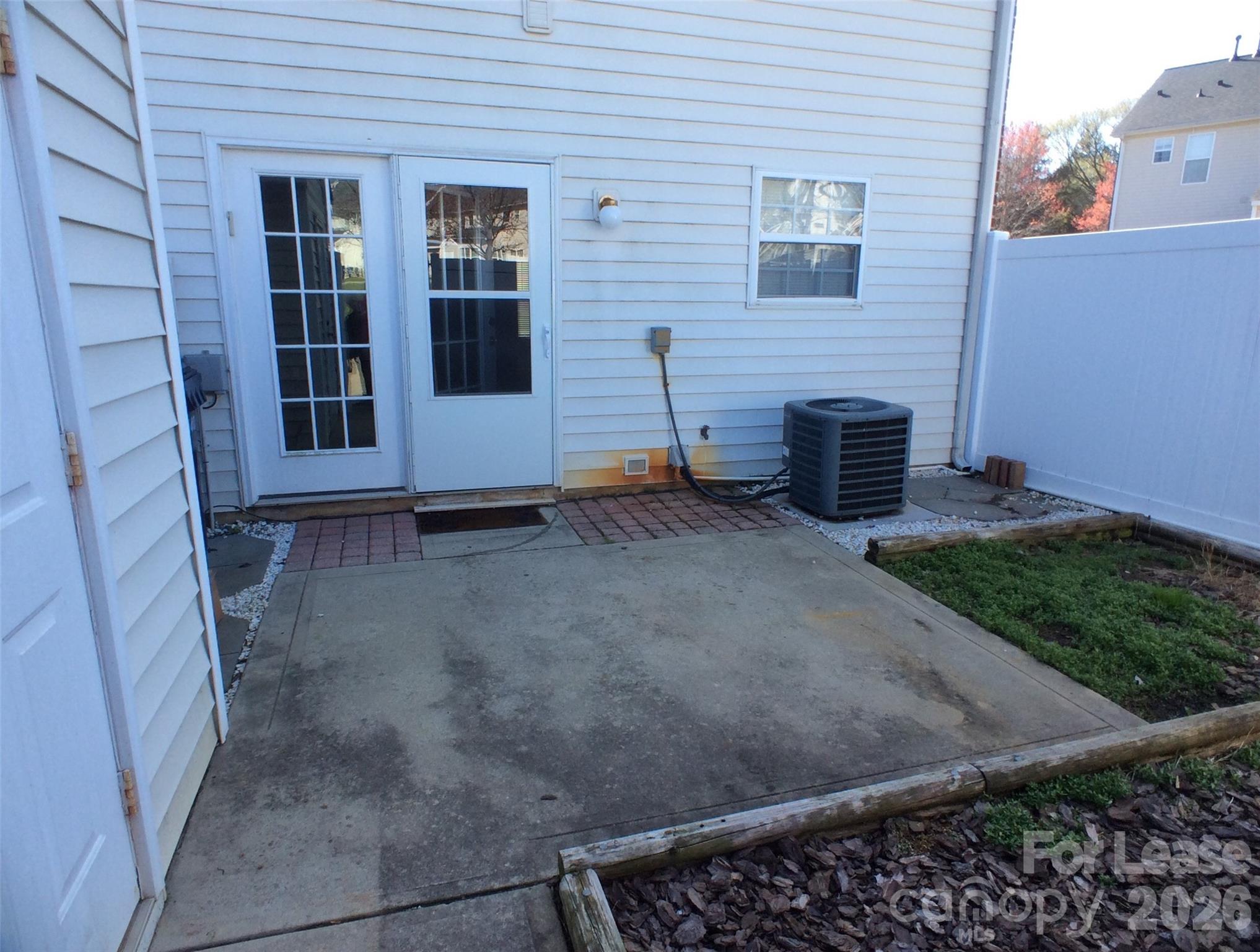 18040 Delmas Drive Property Photo 28
