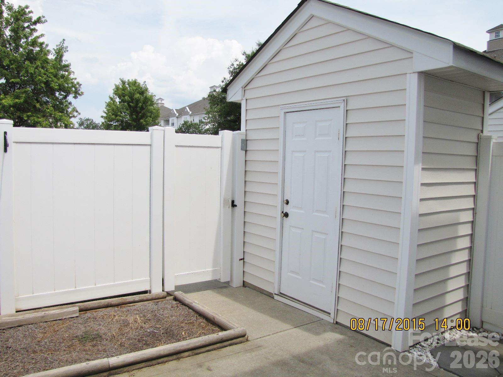 18040 Delmas Drive Property Photo 30