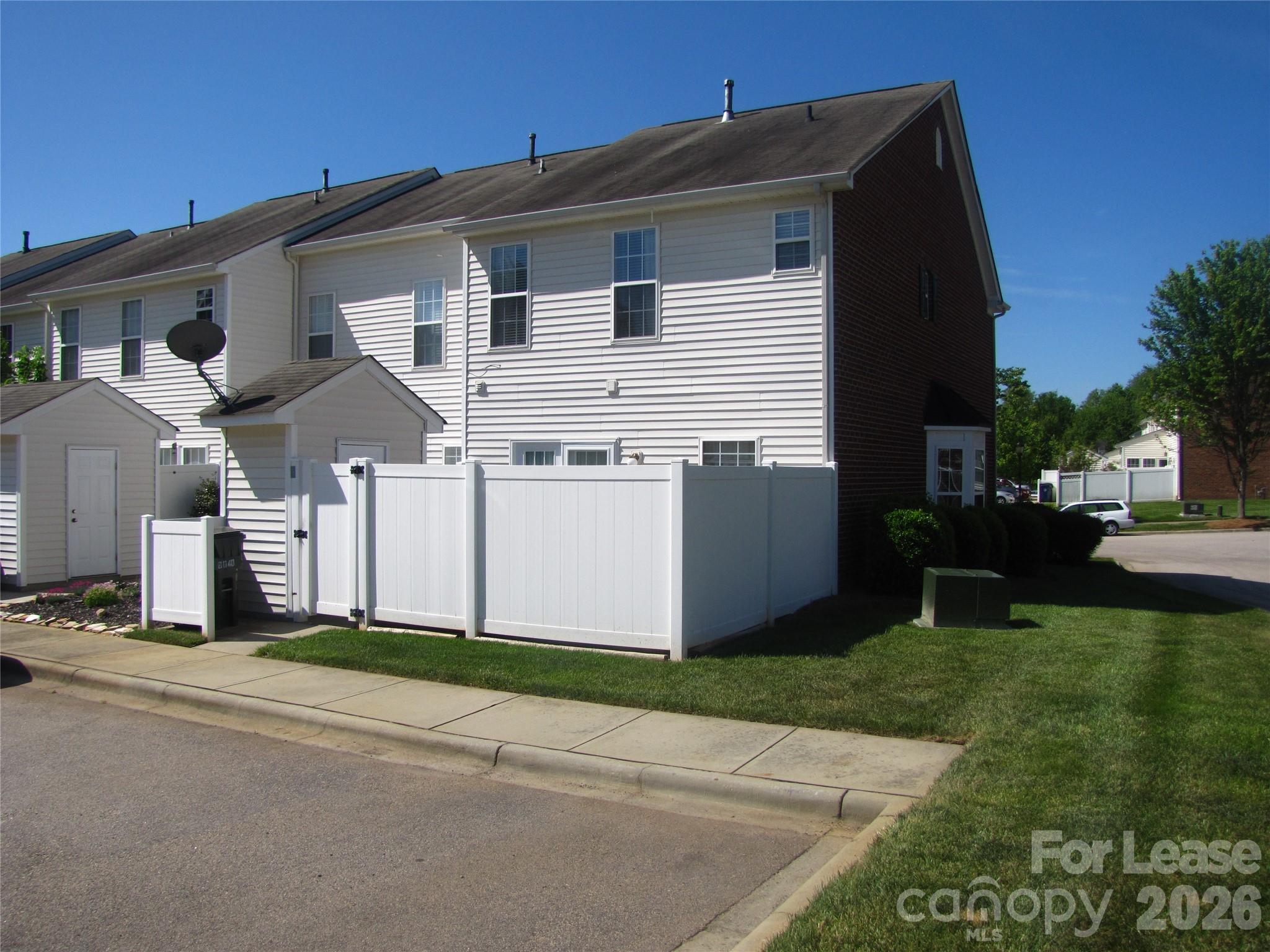 18040 Delmas Drive Property Photo 32