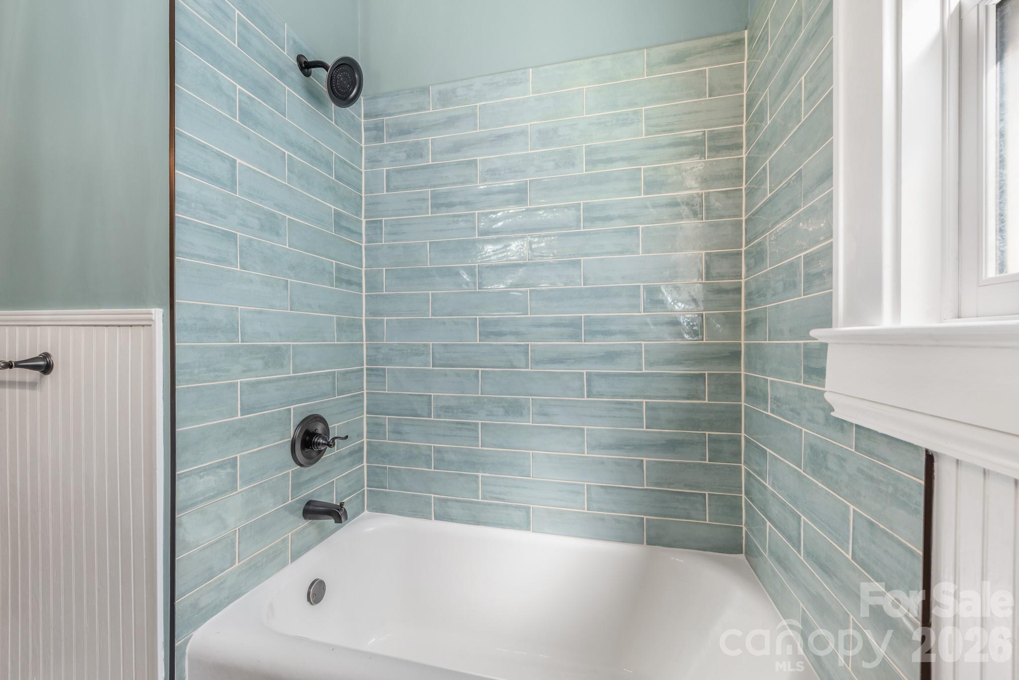 2601 E 5th Street Property Photo 16