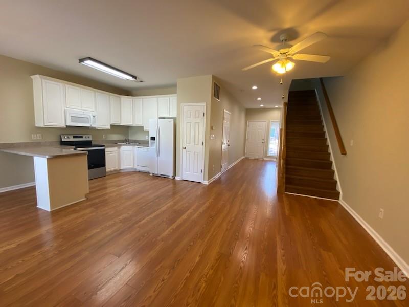112 Sunridge Drive Property Photo 5