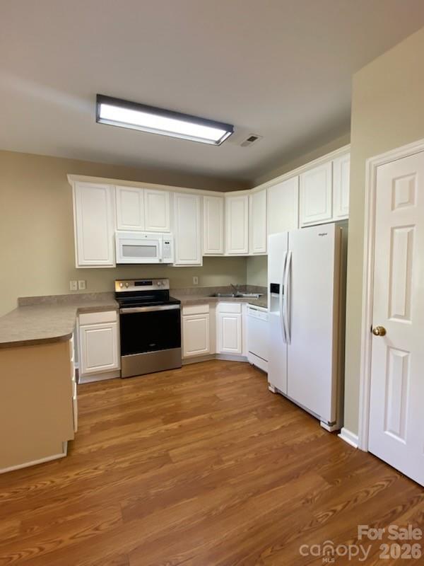 112 Sunridge Drive Property Photo 6