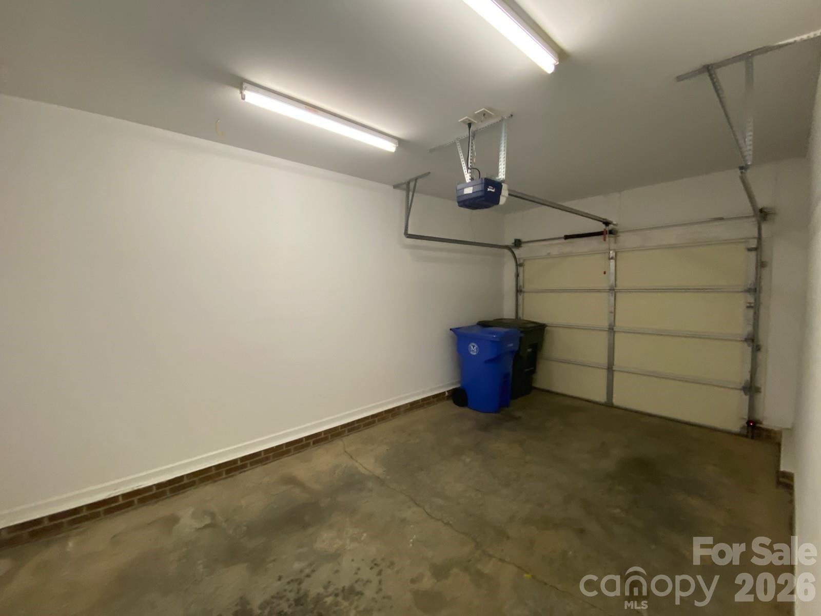 112 Sunridge Drive Property Photo 25