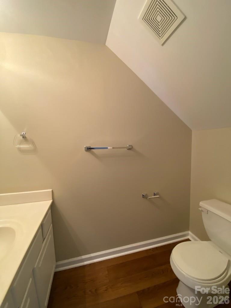 112 Sunridge Drive Property Photo 26