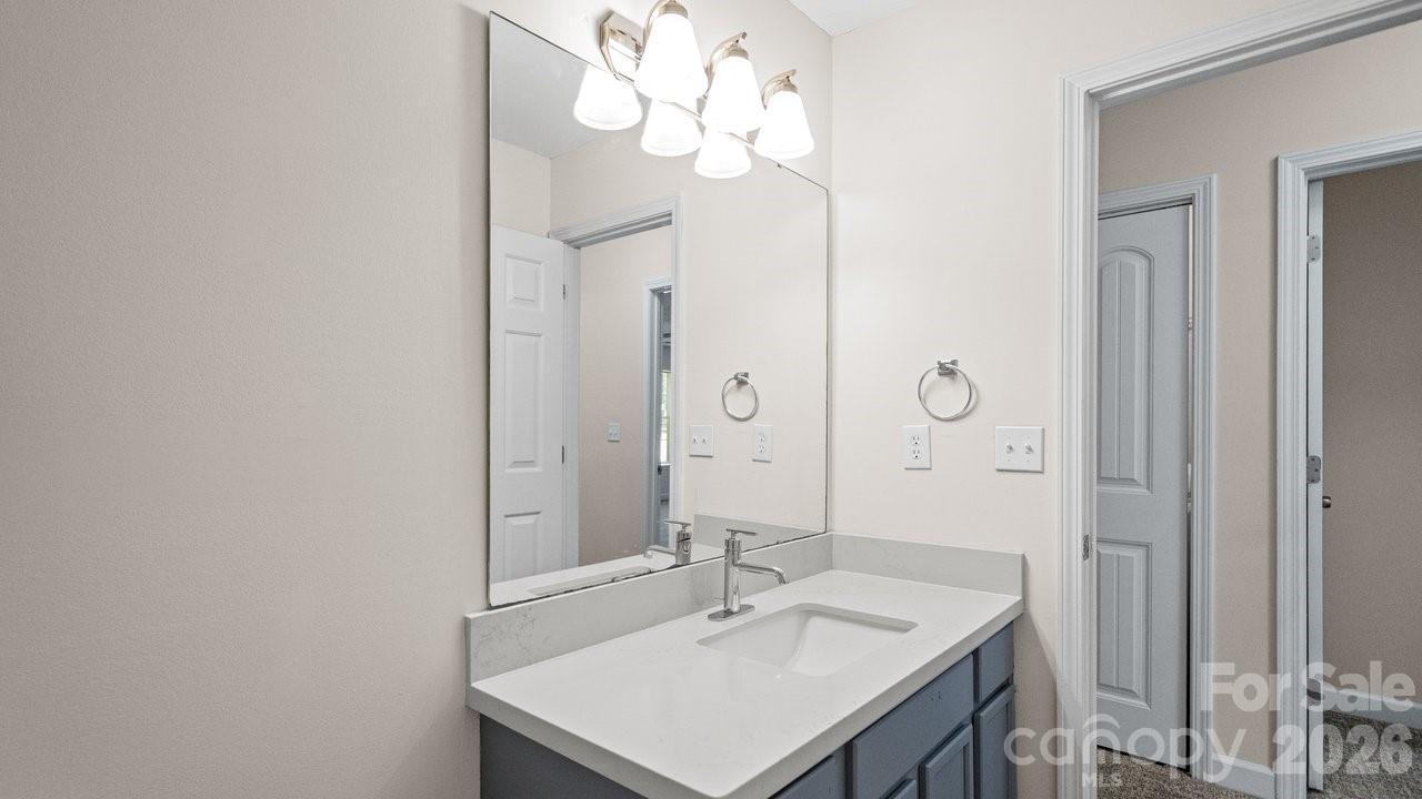 2114 Pleasant Dale Drive Property Photo 6