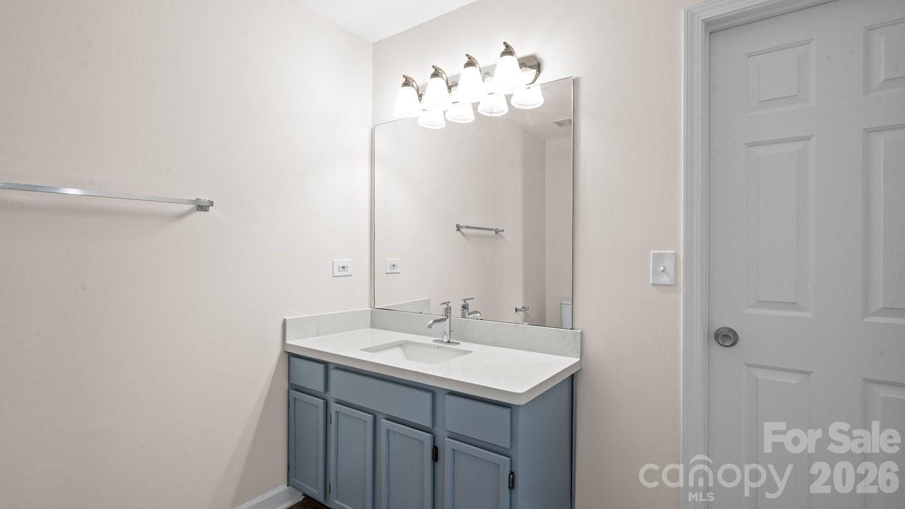 2114 Pleasant Dale Drive Property Photo 12