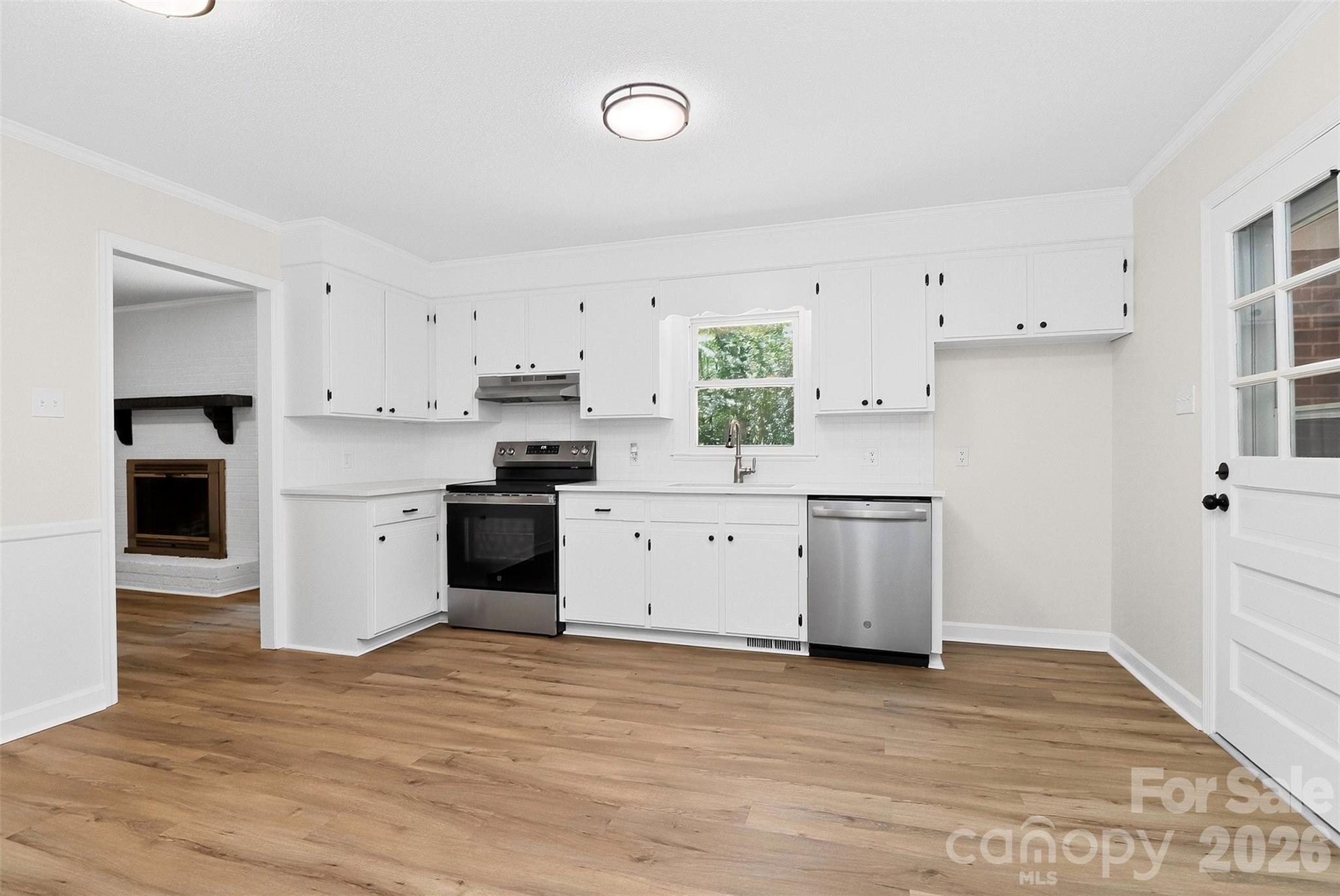 1410 Yorkdale Drive Property Photo 13