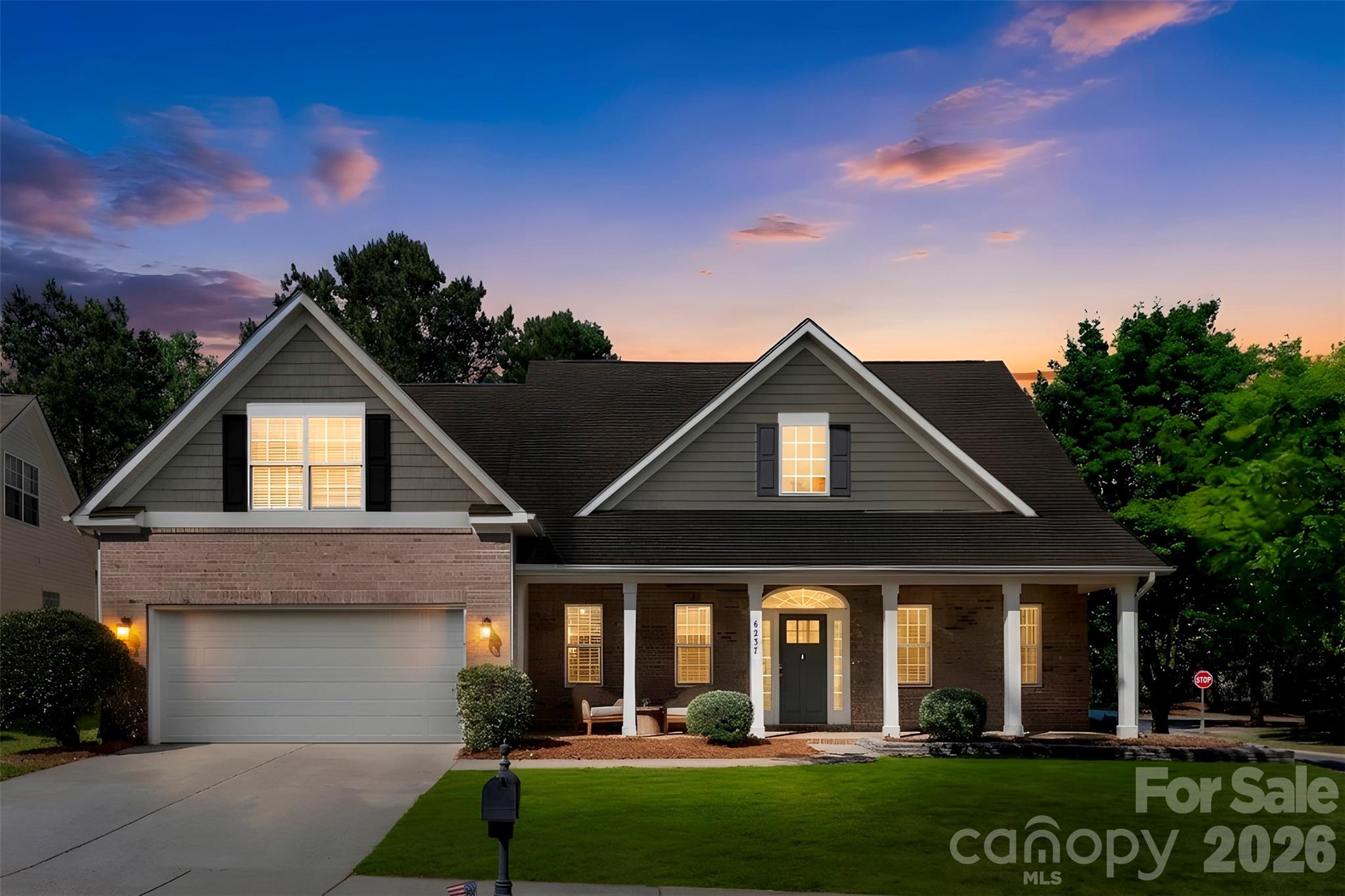 6237 Breckfield Court Property Photo 1