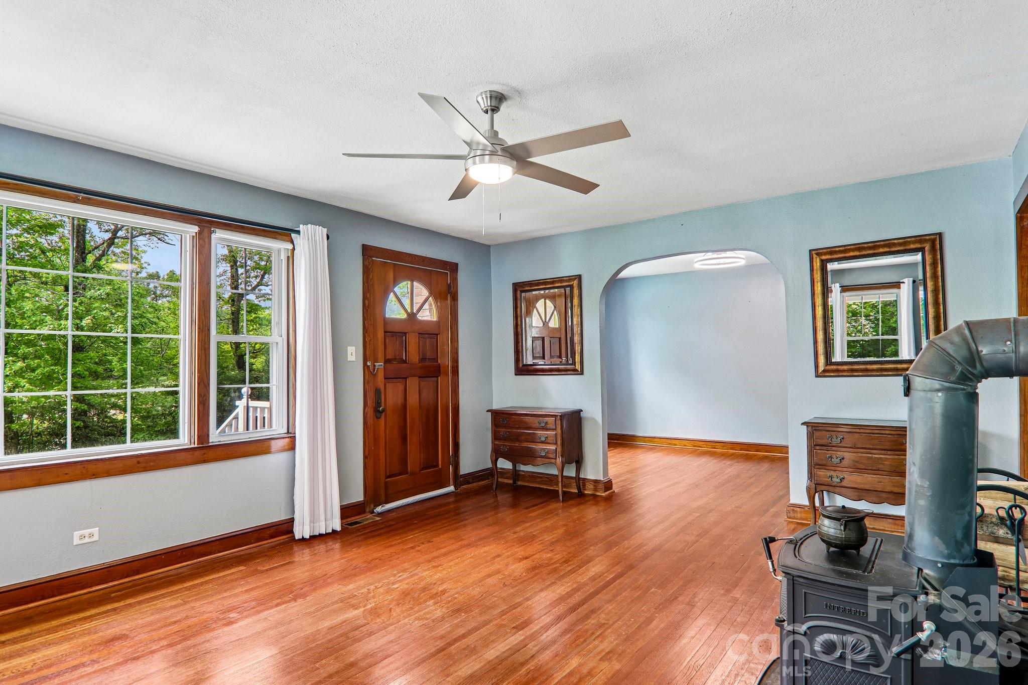 2627 White Oak Road Property Photo 8