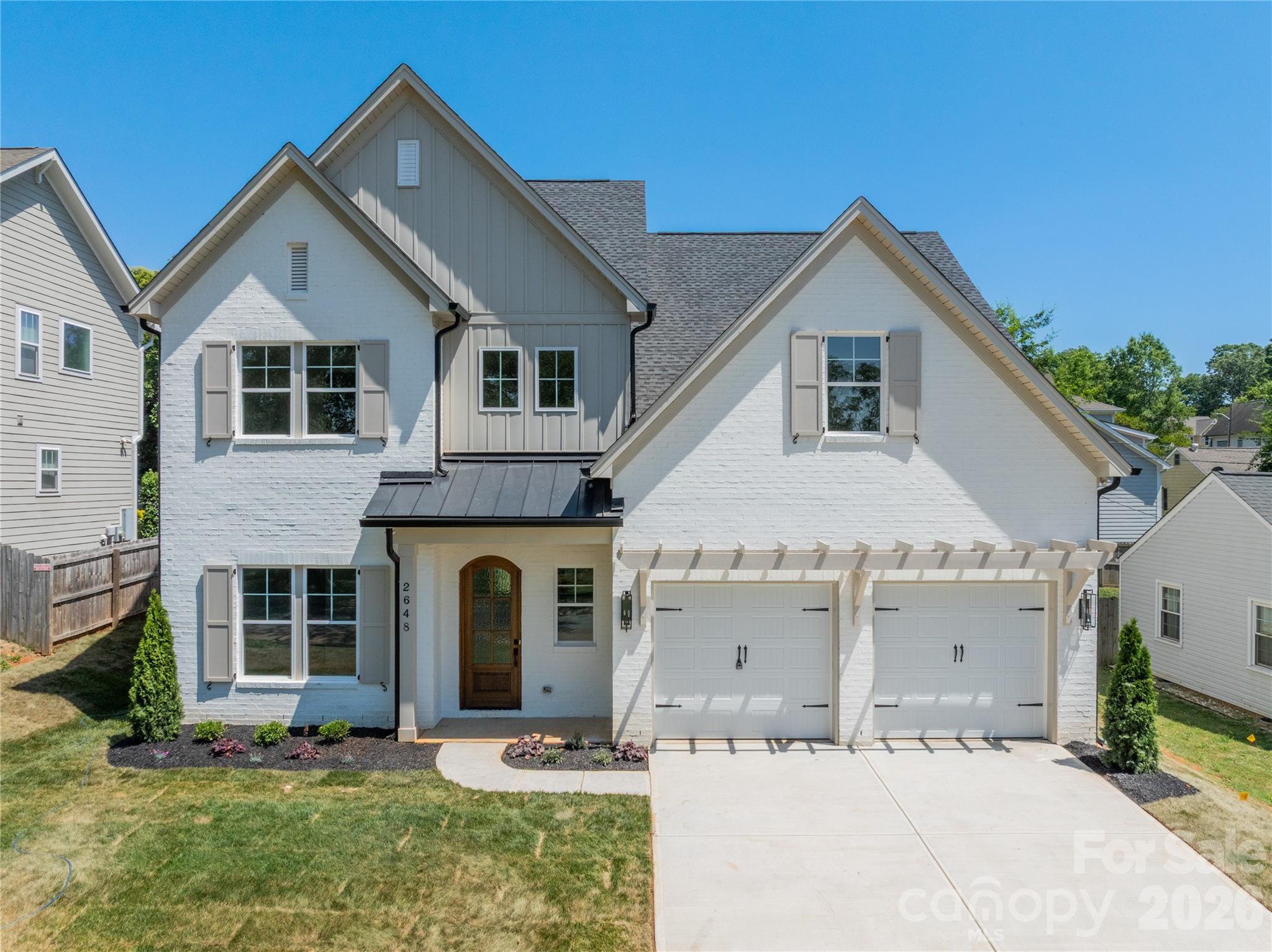 2648 Roslyn Avenue Property Photo 4