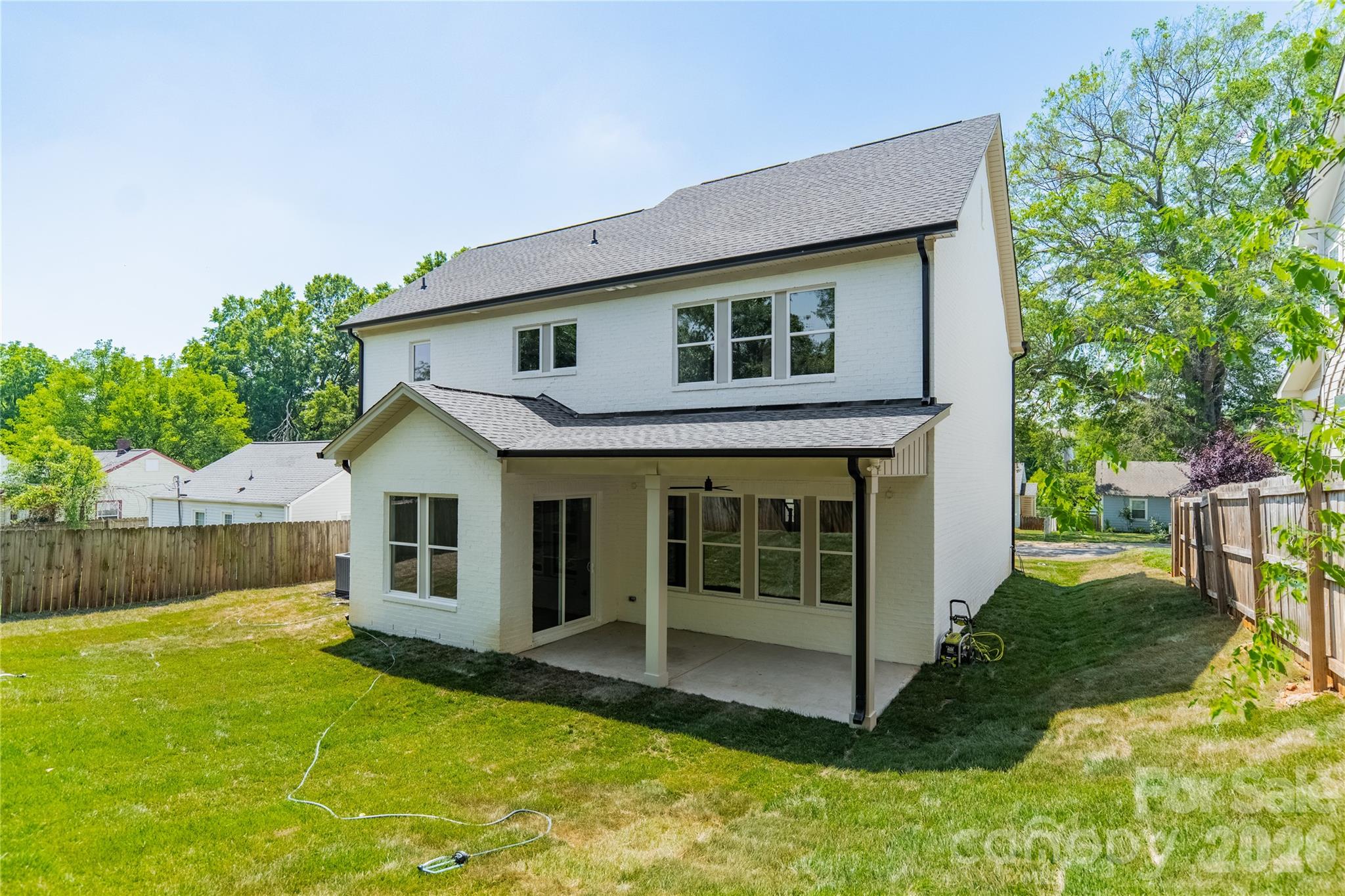 2648 Roslyn Avenue Property Photo 7