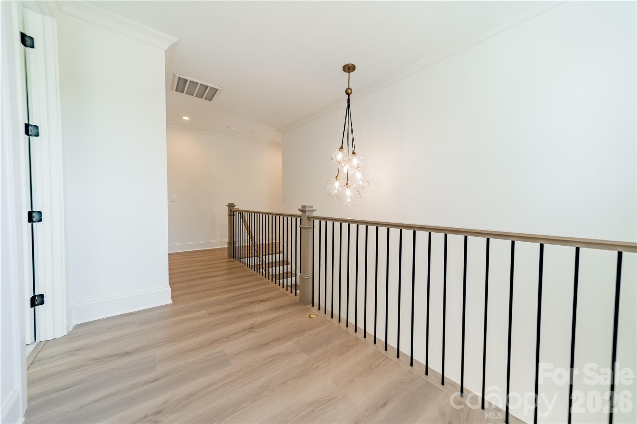 2648 Roslyn Avenue Property Photo 28