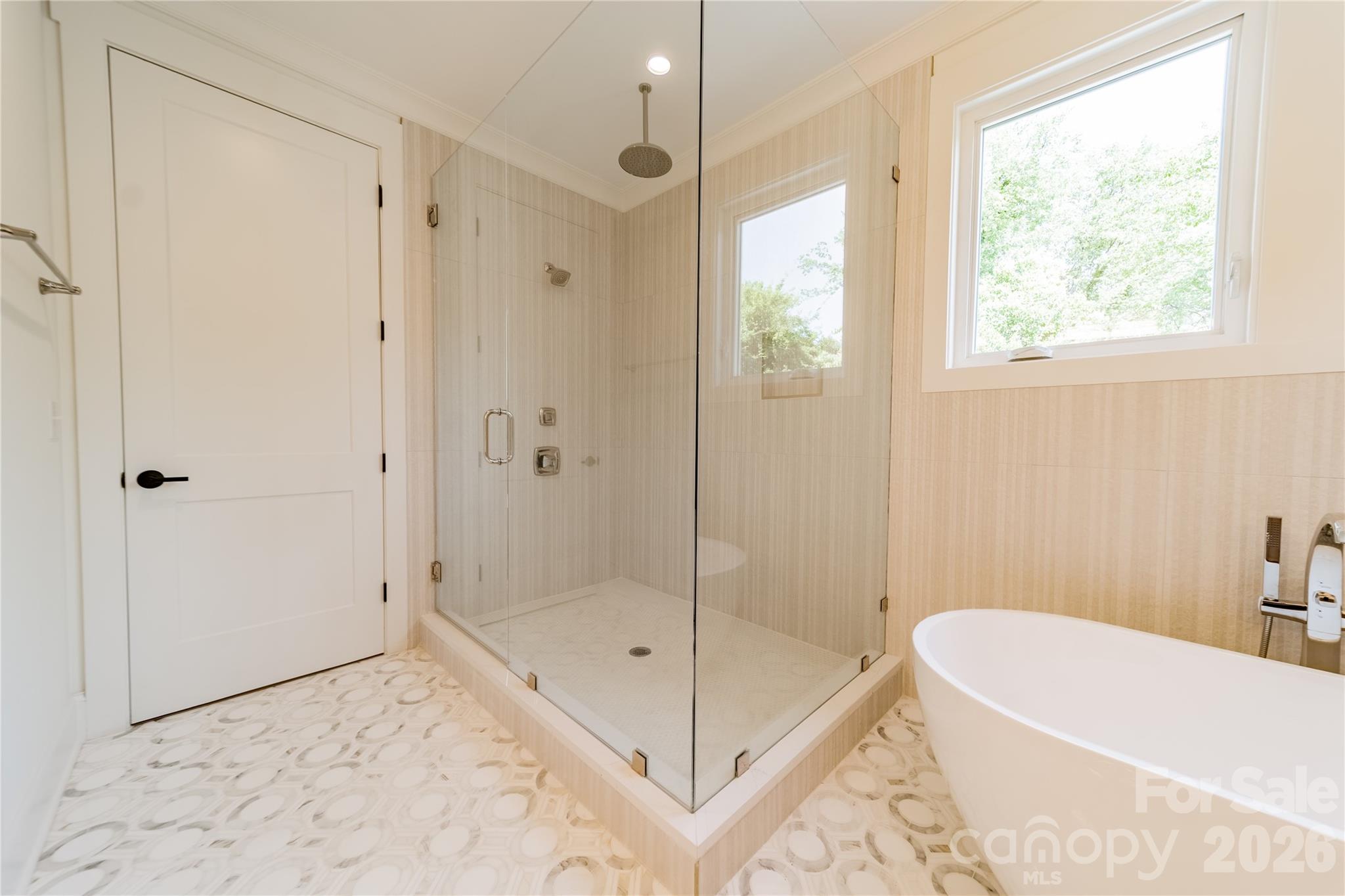 2648 Roslyn Avenue Property Photo 32