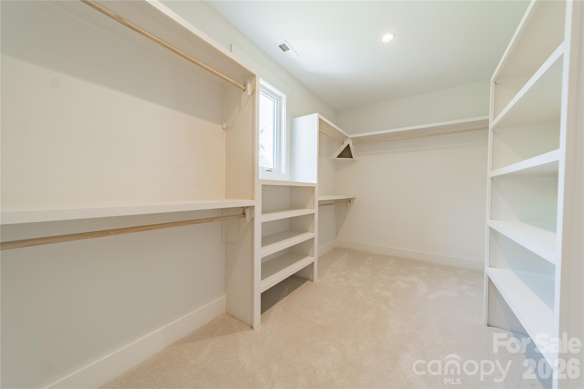 2648 Roslyn Avenue Property Photo 34