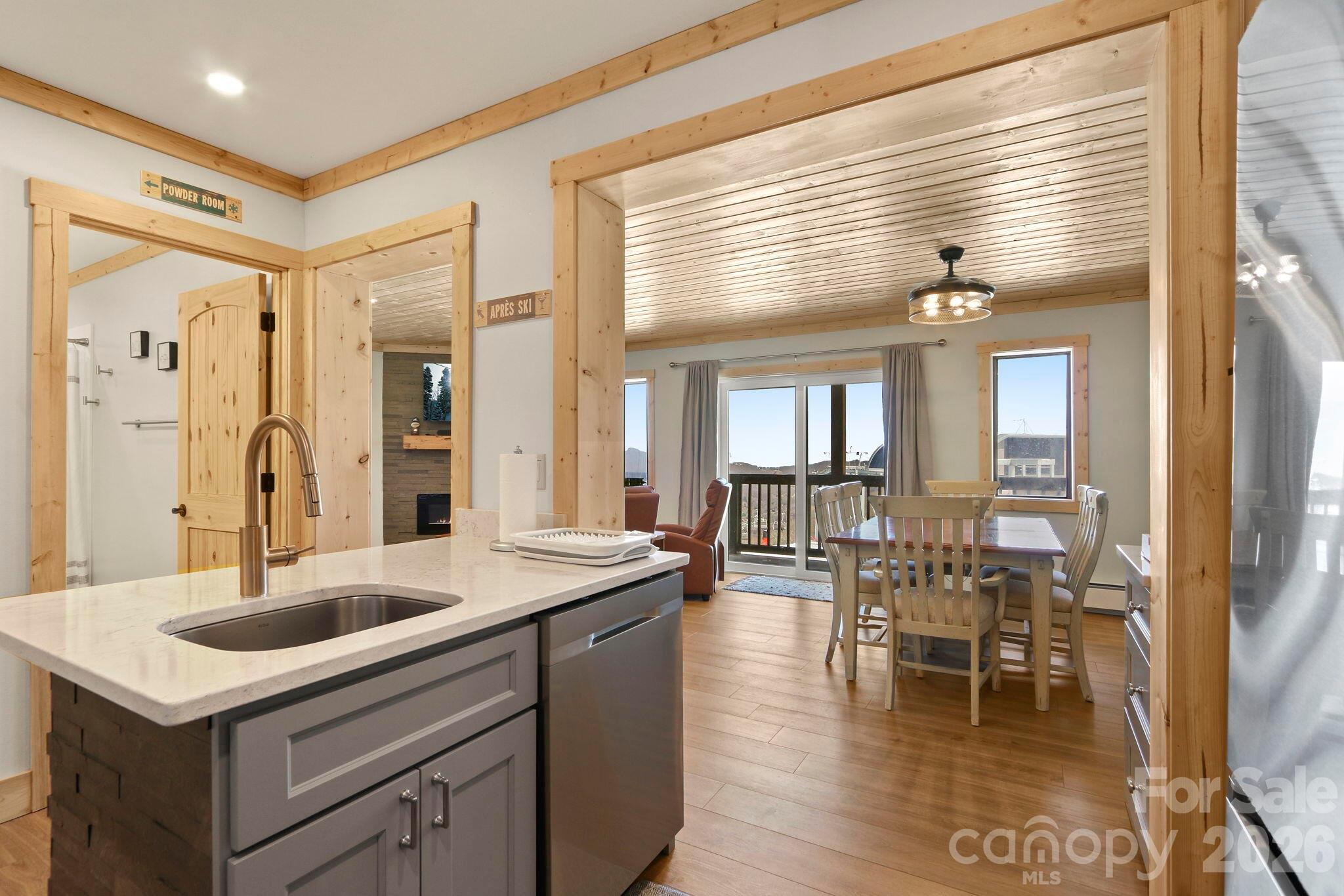 104 Sugar Ski Drive Property Photo 3