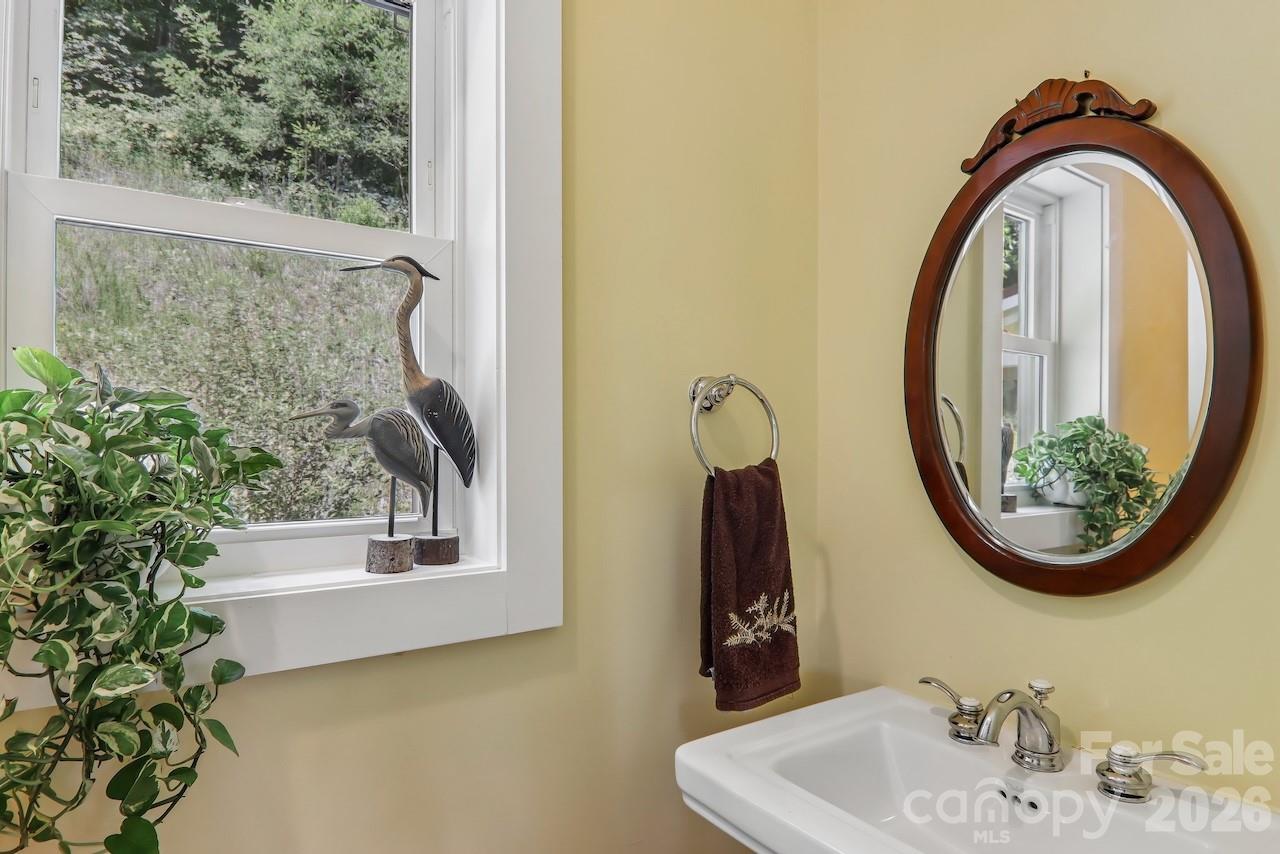 280 Kelses Valley Drive Property Photo 20