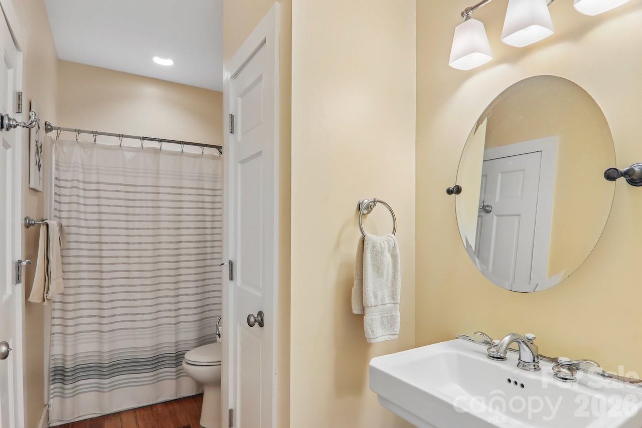 280 Kelses Valley Drive Property Photo 44