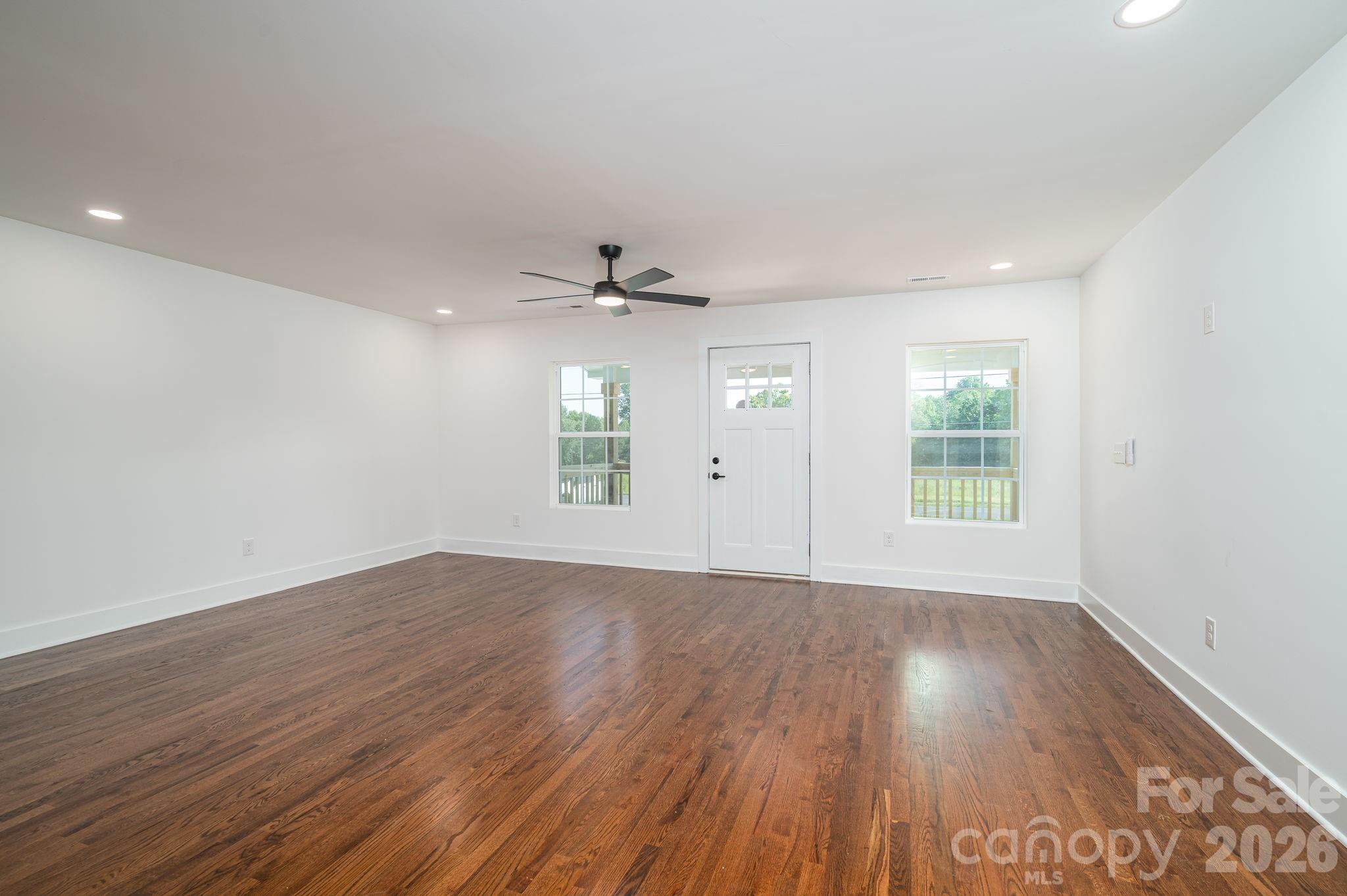 6123 Flay Road Property Photo 12