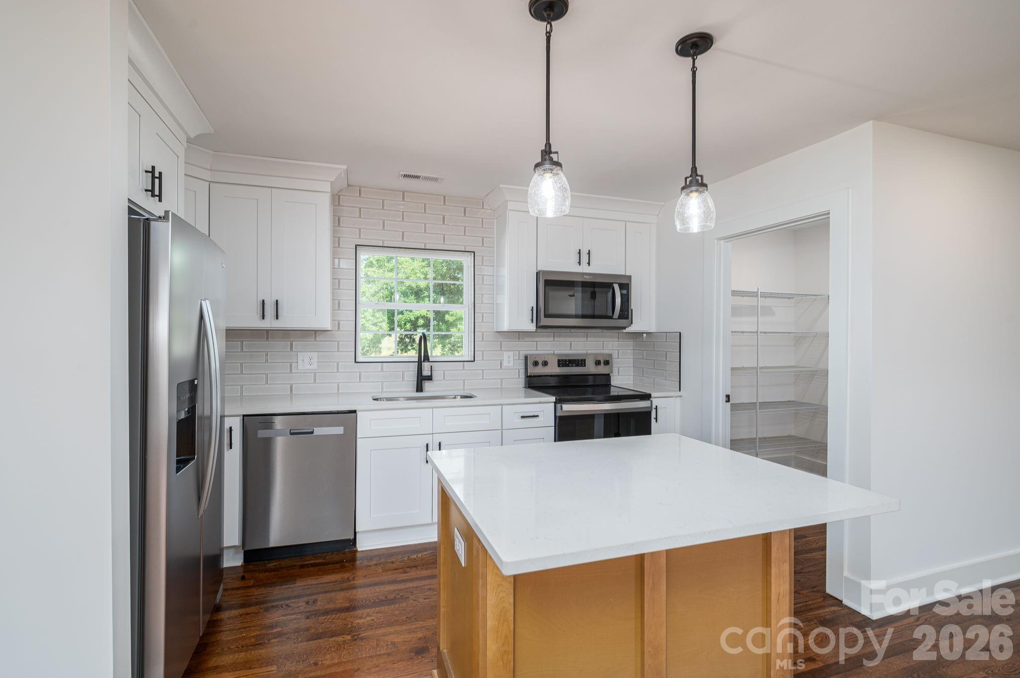 6123 Flay Road Property Photo 18