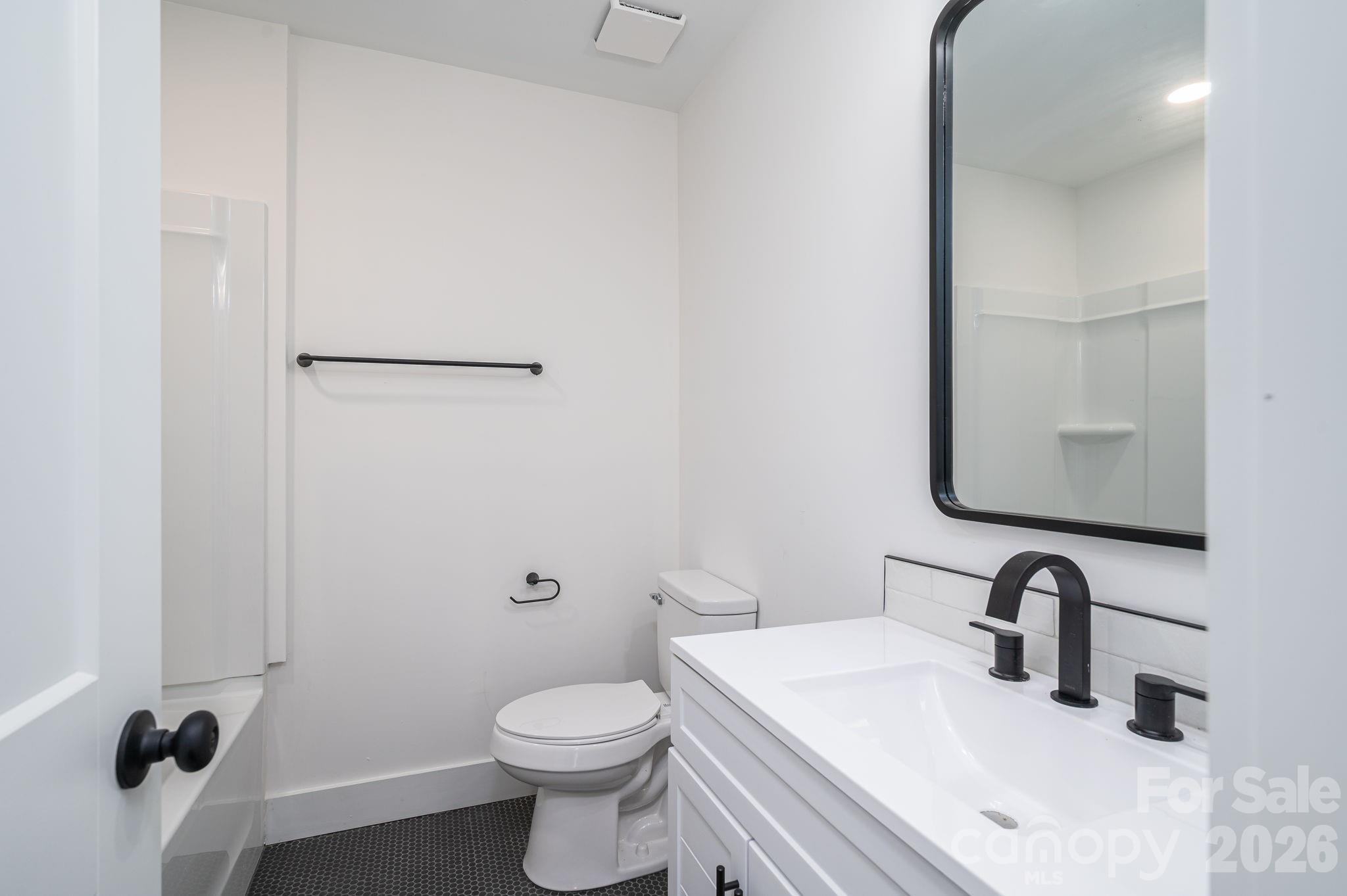 6123 Flay Road Property Photo 33