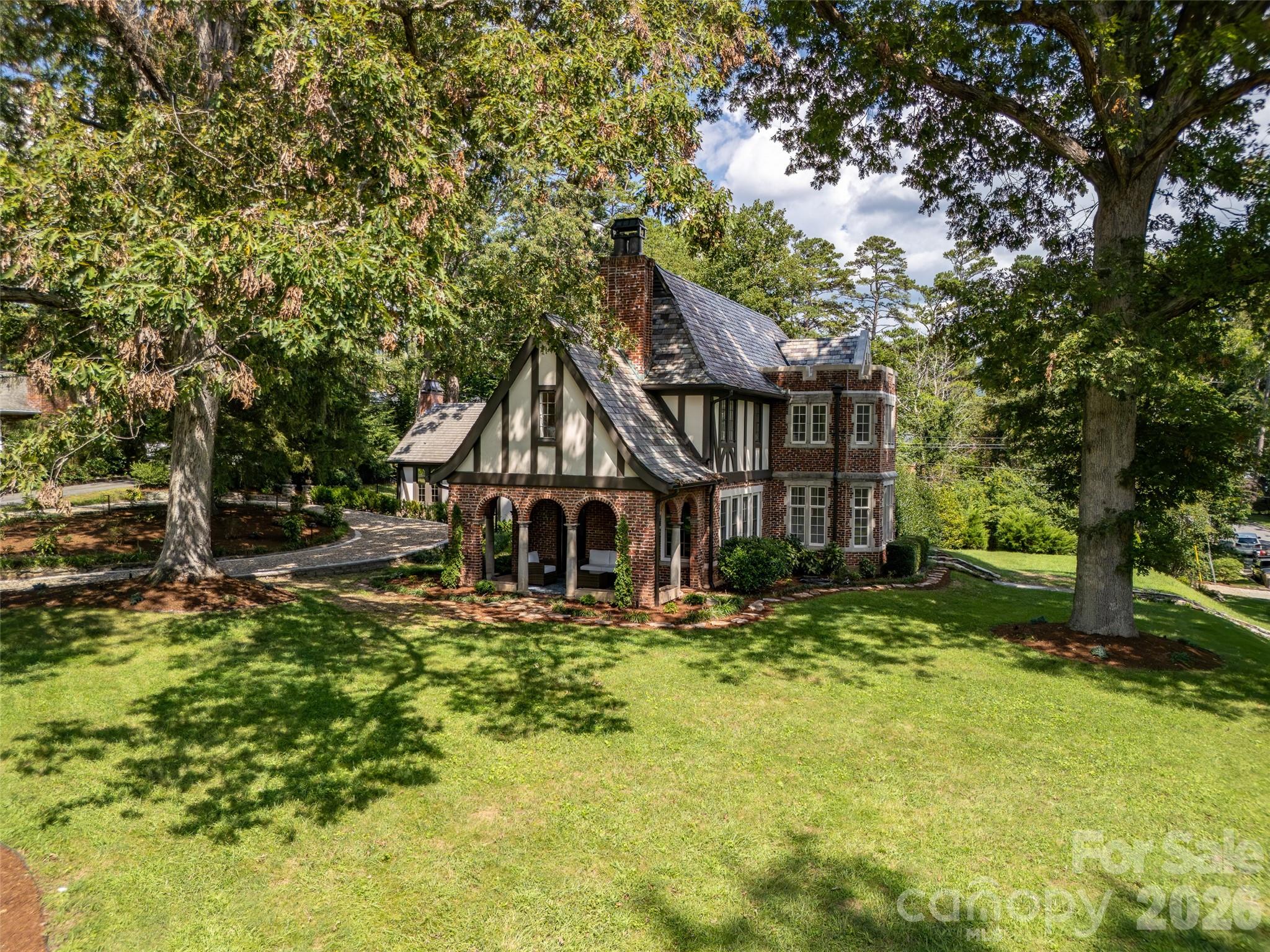 72 Windsor Road Property Photo 3