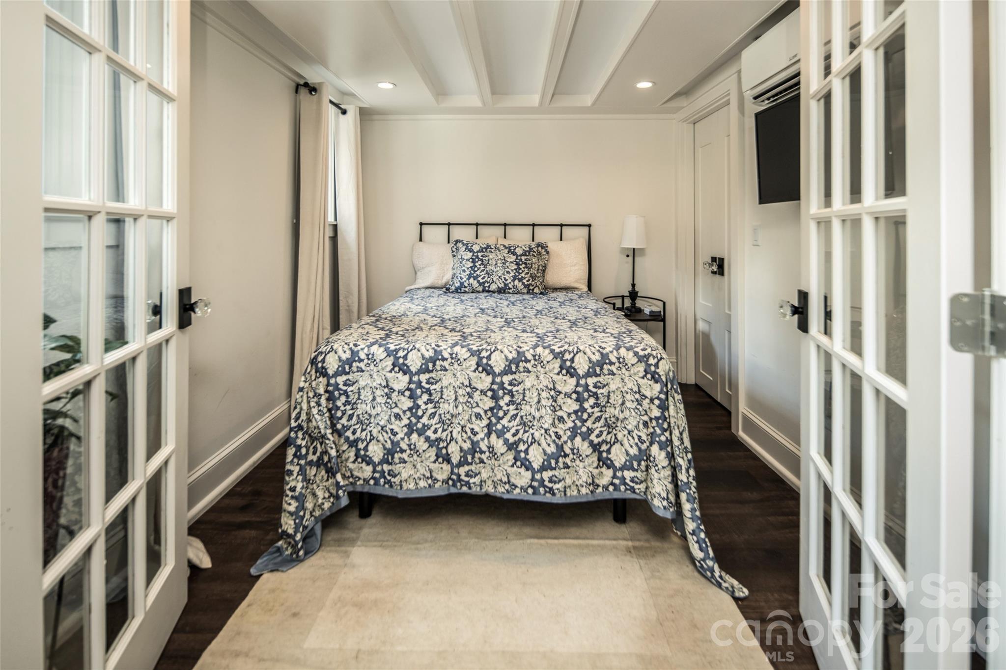 72 Windsor Road Property Photo 43