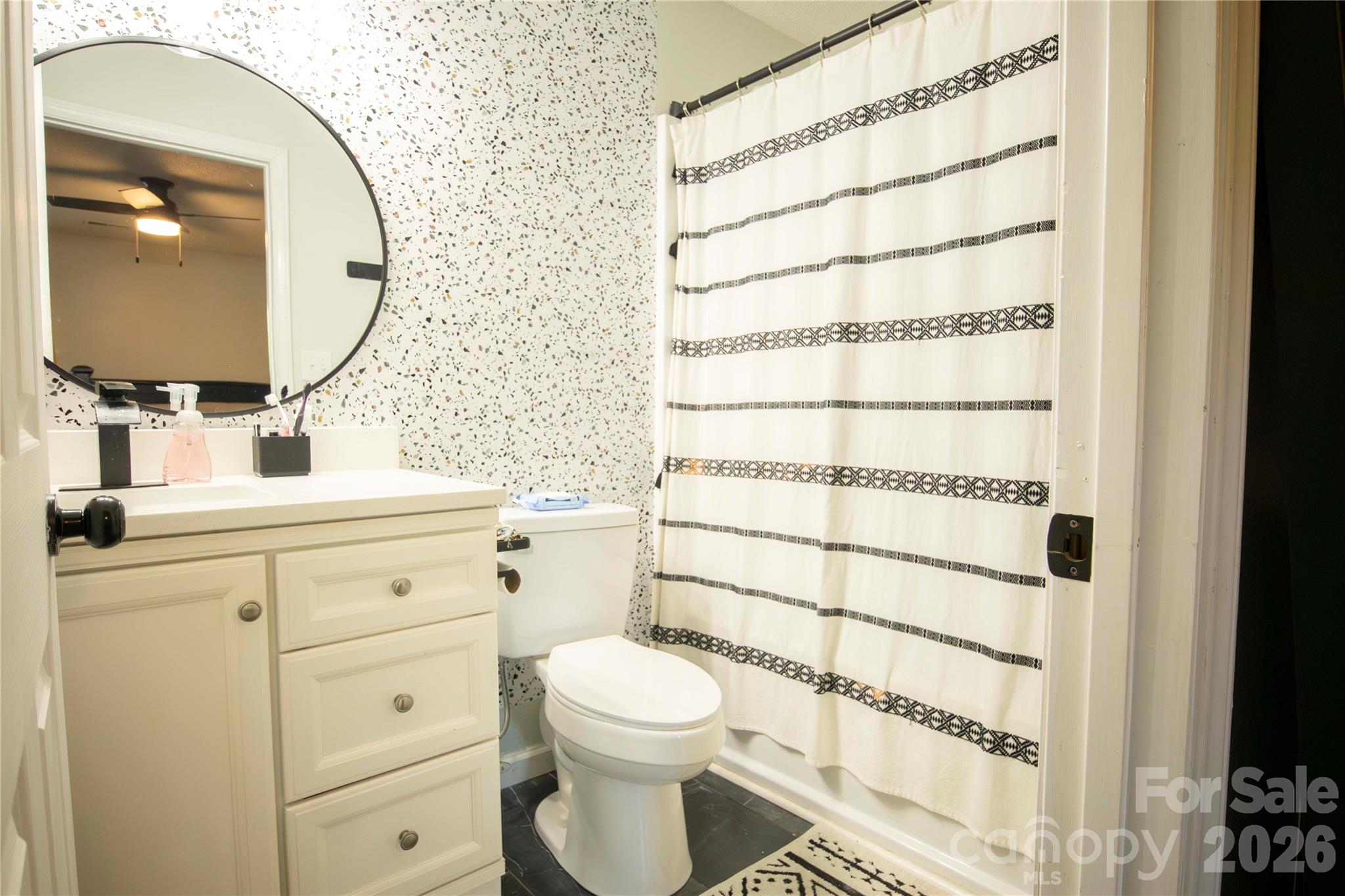 1086 Cherry Meadow Lane Property Photo 4
