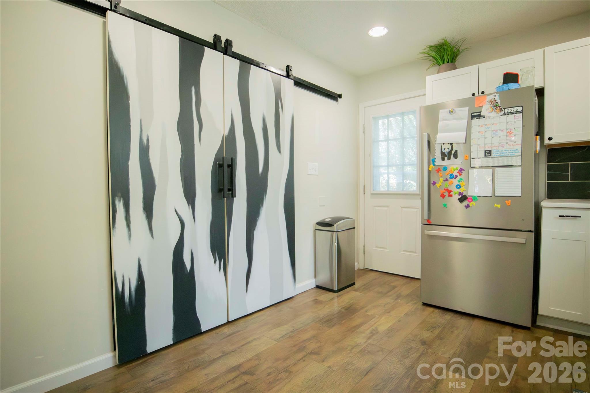 1086 Cherry Meadow Lane Property Photo 13